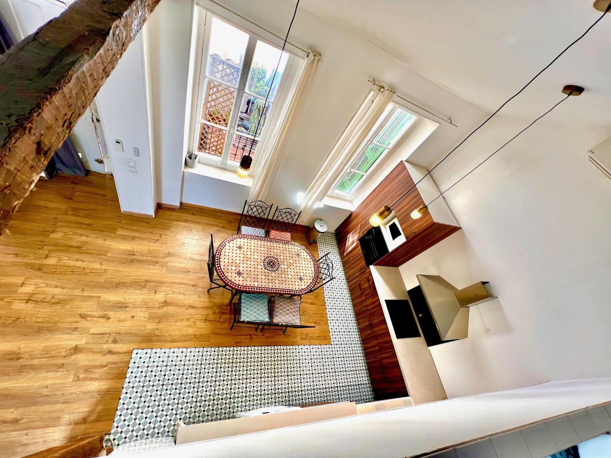 Riviera - Maison Bonaparte -vieux Port Place Du Pin Appartement *